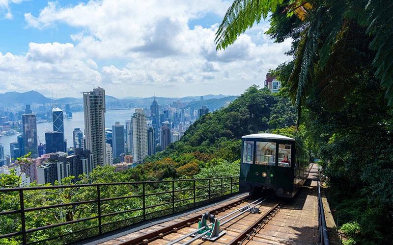 中國(guó)香港為何重啟投資移民了？政策背后的原因與機(jī)遇